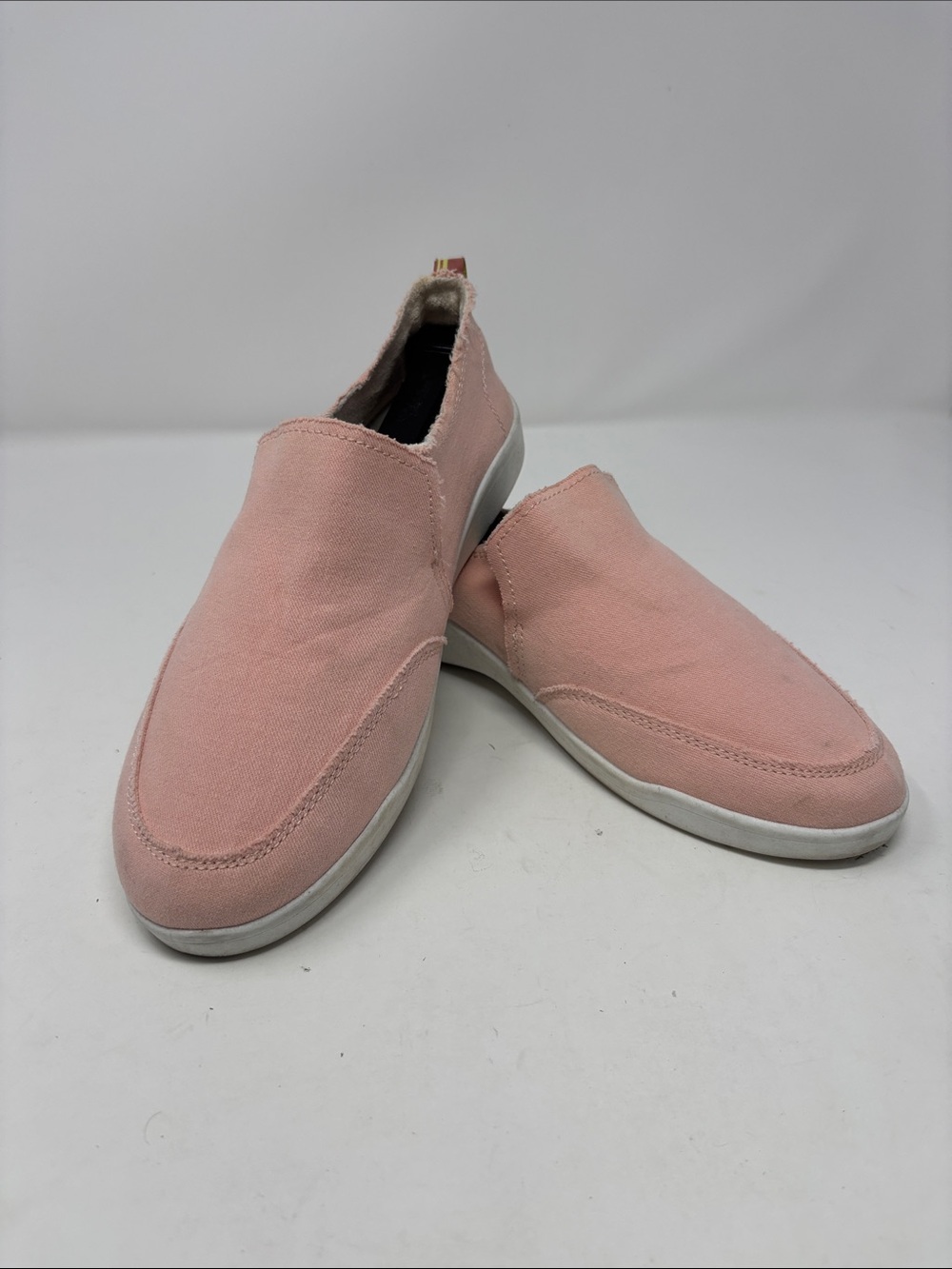 Vionic Beach 8 Slip-On Canvas Shoes - Pink Malibu